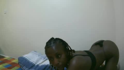 nana2095 online show from June 17, 2026, 7:00 am