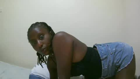 nana2095 online show from June 20, 2026, 10:01 pm