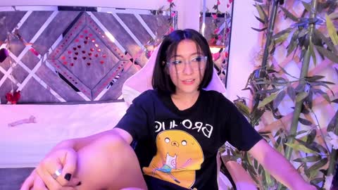 Nanachi online show from January 24, 2025, 2:18 am