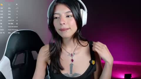 Nana  Natalia online show from July 17, 2026, 11:31 pm