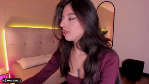 Nana  online show from February 5, 2026, 7:29 pm