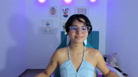 Snapshot of nanami_owo chatting on October 3, 2025, 2:41 am nanami_owo online show from October 3, 2025, 2:41 am
