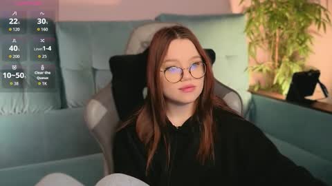 Snapshot of nanami_v02 chatting on September 12, 2025, 8:14 am Maeve online show from September 12, 2025, 8:14 am