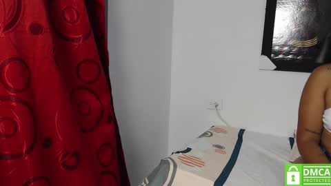 nanamii_04 online show from September 9, 2025, 11:32 am