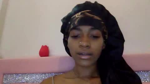 Snapshot of nanaonn chatting on May 2, 2026, 7:52 pm nanaonn online show from May 2, 2026, 7:52 pm
