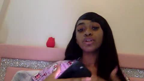 Snapshot of nanaonn chatting on May 4, 2026, 6:37 pm nanaonn online show from May 4, 2026, 6:37 pm