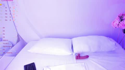 Snapshot of nanaosaky chatting on October 1, 2025, 12:00 pm NanaOsaky online show from October 1, 2025, 12:00 pm