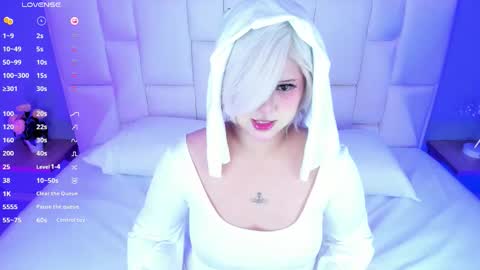 Snapshot of nanaosaky chatting on February 24, 2026, 12:25 pm NanaOsaky online show from February 24, 2026, 12:25 pm