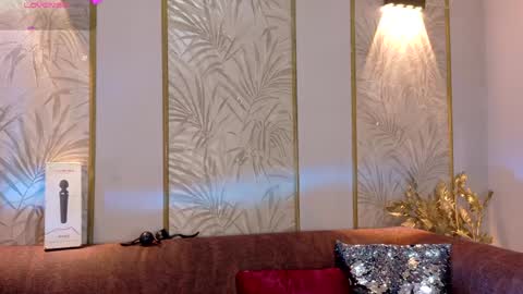 Snapshot of nanasofia_ chatting on May 22, 2026, 11:27 am nanasofia_ online show from May 22, 2026, 11:27 am