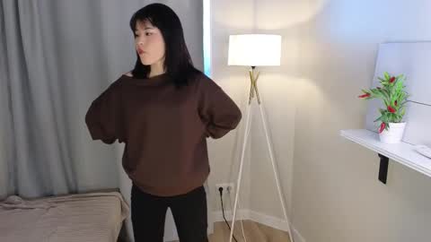 Miya online show from February 12, 2026, 3:45 am