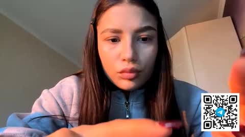 Emilia  or Emi online show from December 20, 2025, 8:10 am