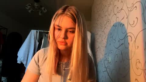 Snapshot of nancigoldy chatting on May 15, 2026, 4:58 pm Rina online show from May 15, 2026, 4:58 pm