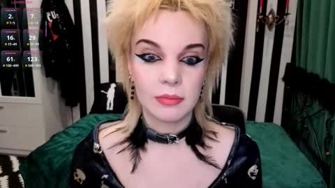 Nancy online show from October 28, 2025, 12:03 am