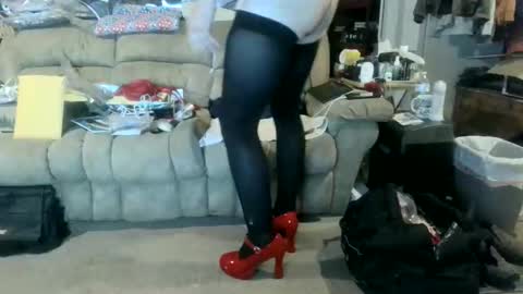 nancyboy_1 online show from June 5, 2026, 8:03 pm