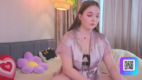 Luna online show from April 25, 2026, 6:38 am