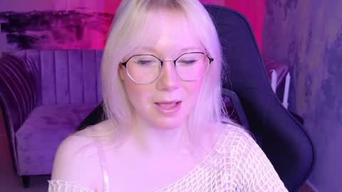 nancymartinez online show from December 7, 2024, 2:13 pm