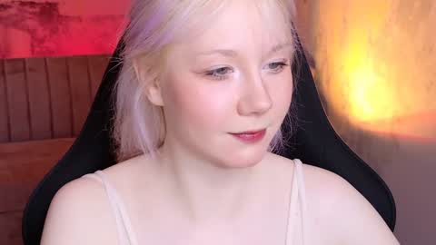 nancymartinez online show from December 10, 2024, 5:17 am