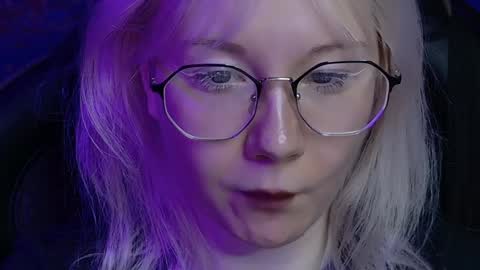 nancymartinez online show from December 16, 2024, 2:27 pm