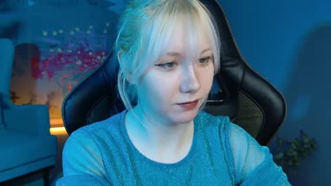 nancymartinez online show from December 20, 2024, 1:11 pm
