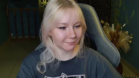nancymartinez online show from December 21, 2024, 1:10 pm