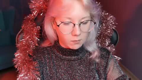 nancymartinez online show from December 24, 2024, 5:16 am