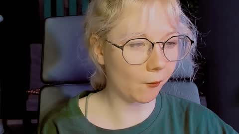 nancymartinez online show from December 30, 2024, 11:15 am