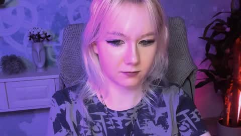 nancymartinez online show from January 10, 2025, 8:18 am