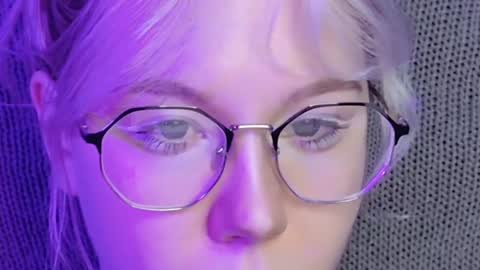 nancymartinez online show from January 12, 2025, 8:04 am