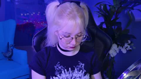 nancymartinez online show from January 13, 2025, 5:12 am