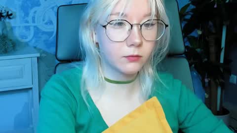 nancymartinez online show from January 17, 2025, 5:21 am