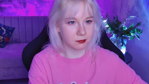nancymartinez online show from February 4, 2025, 11:16 am