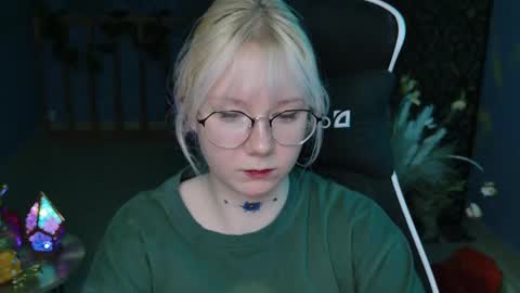 nancymartinez online show from February 20, 2025, 8:17 am