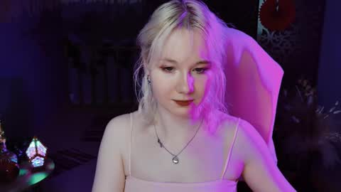 nancymartinez online show from February 25, 2025, 7:14 pm