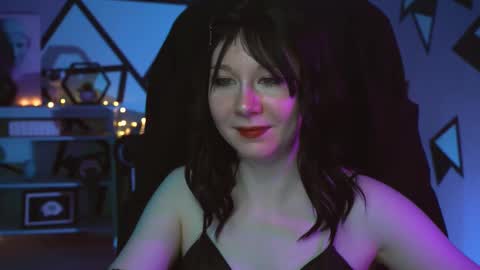 nancymartinez online show from February 26, 2025, 4:14 pm