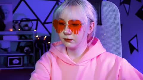 nancymartinez online show from February 27, 2025, 5:34 am