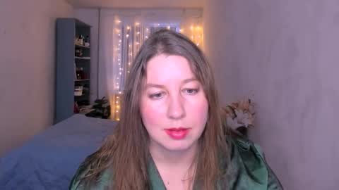 Snapshot of nancysanders chatting on December 17, 2025, 8:31 am Nancy online show from December 17, 2025, 8:31 am