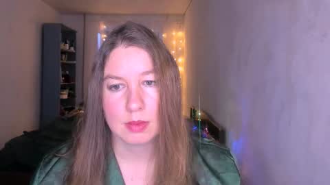 Snapshot of nancysanders chatting on December 22, 2025, 5:59 am Nancy online show from December 22, 2025, 5:59 am