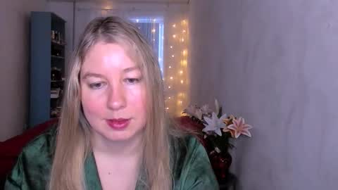 Snapshot of nancysanders chatting on February 8, 2026, 5:33 am Nancy online show from February 8, 2026, 5:33 am