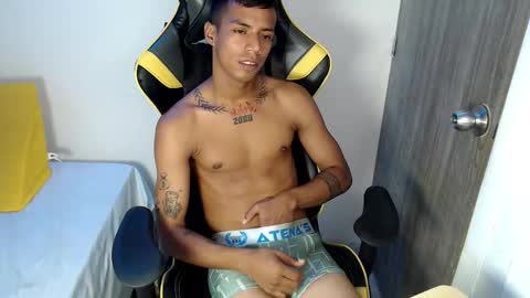 Snapshot of nando_col chatting on October 14, 2025, 6:31 pm nando_col online show from October 14, 2025, 6:31 pm