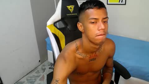 Snapshot of nando_col chatting on October 20, 2025, 1:00 pm nando_col online show from October 20, 2025, 1:00 pm