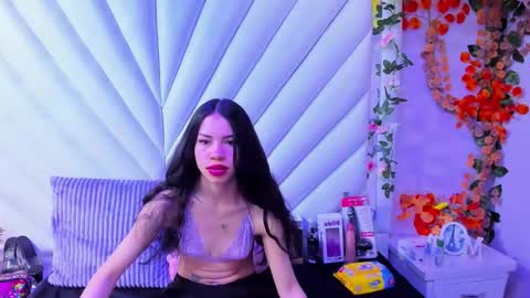 nanis james21 online show from October 19, 2025, 2:45 am