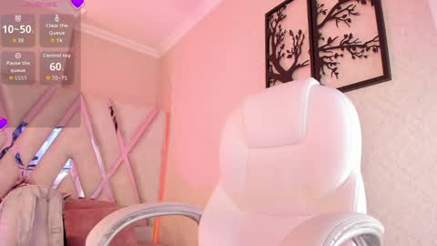 Snapshot of nanit_l chatting on March 17, 2026, 8:34 pm anna online show from March 17, 2026, 8:34 pm