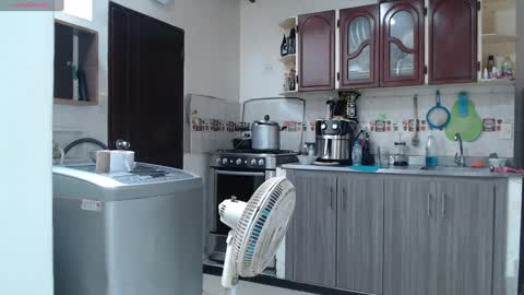 Snapshot of nanna_and_balder2 chatting on February 6, 2025, 8:56 pm nanna_and_balder2 online show from February 6, 2025, 8:56 pm