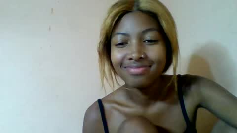 Snapshot of nannie02 chatting on August 1, 2026, 7:13 pm nannie02 online show from August 1, 2026, 7:13 pm