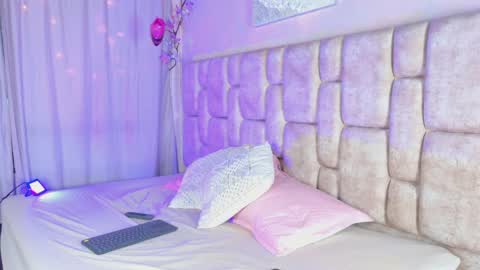 nanymatrioska online show from May 5, 2026, 10:18 pm