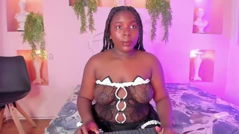 nanymoreno online show from September 24, 2025, 12:08 pm