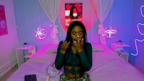 Naomi online show from February 26, 2026, 7:35 pm