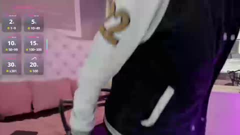naomi online show from September 9, 2025, 1:54 pm