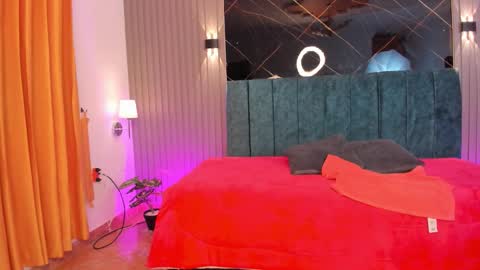 Snapshot of naomi_monroe chatting on January 6, 2026, 12:31 pm Naomi online show from January 6, 2026, 12:31 pm