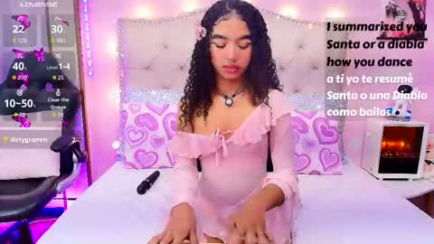Snapshot of naomi_star8 chatting on October 4, 2025, 8:07 pm naomi_star8 online show from October 4, 2025, 8:07 pm